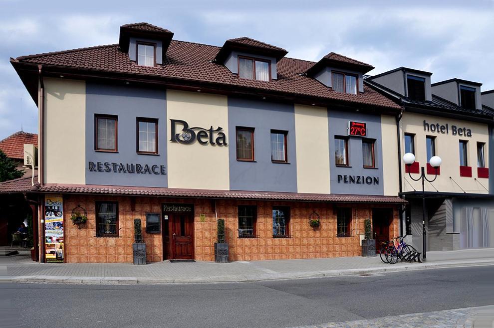 Hotel Beta Bzenec Buitenkant foto