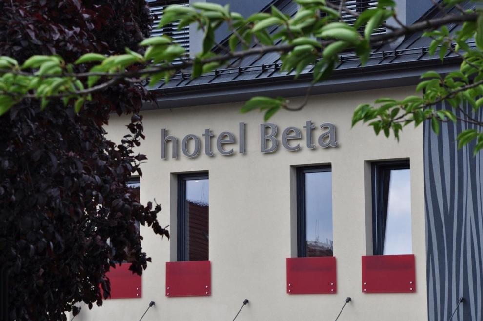 Hotel Beta Bzenec Buitenkant foto