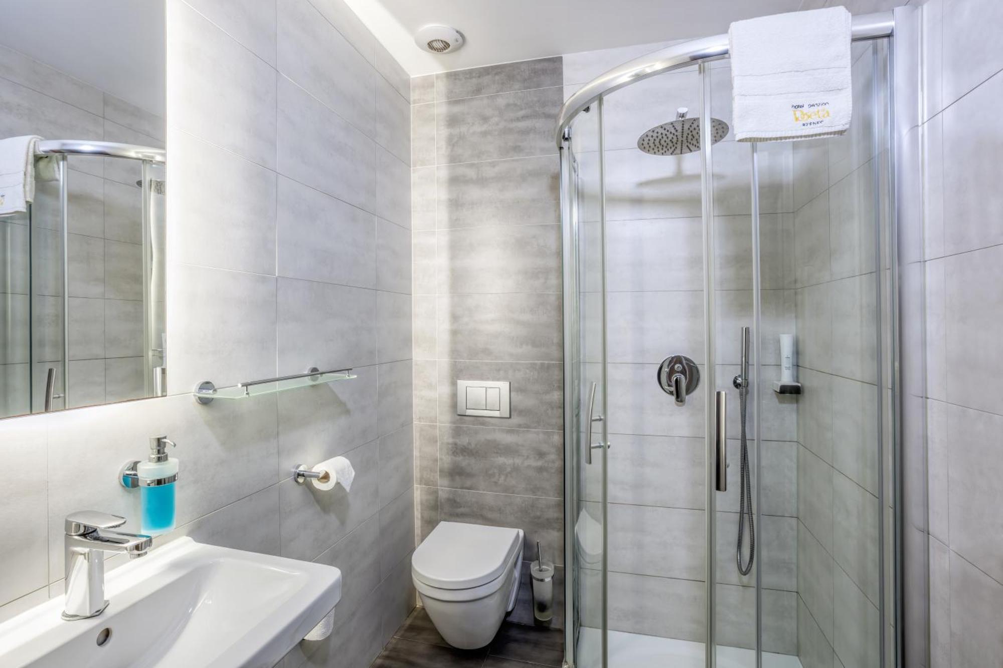 Hotel Beta Bzenec Buitenkant foto