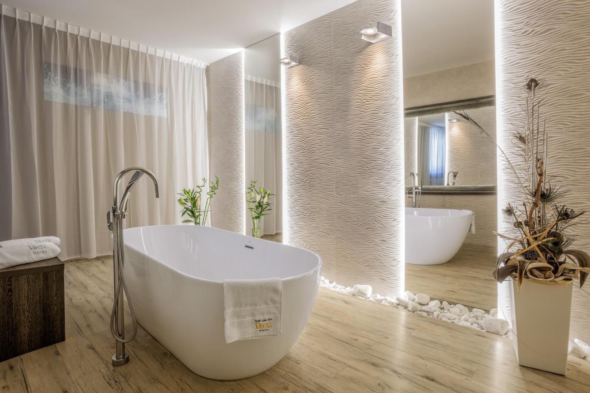 Hotel Beta Bzenec Buitenkant foto